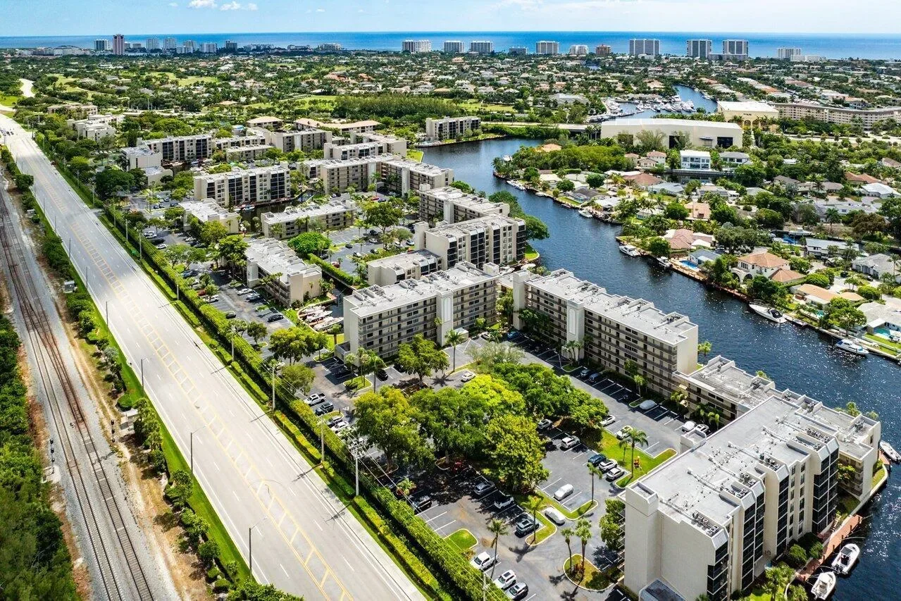 17 Royal Palm Way, Boca Raton, Florida, United States. - Photo 41