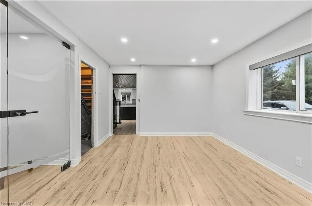 2 Griffin Street, Hamilton, Ontario, Canada. - Photo 17