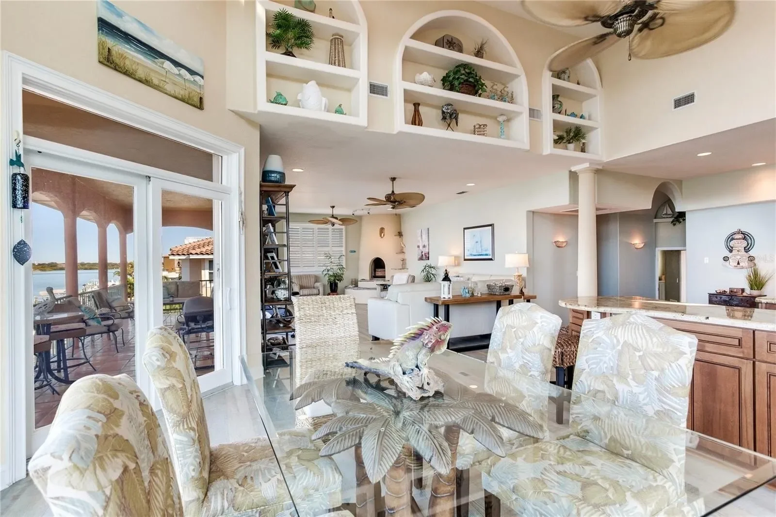 16480 REDINGTON DRIVE, REDINGTON BEACH, FL, 33708, USA, Madeira Beach, Florida, United States. - Photo 19