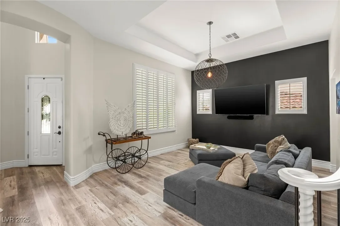 631 Coriander Canyon Court, Las Vegas, Nevada, United States. - Photo 2