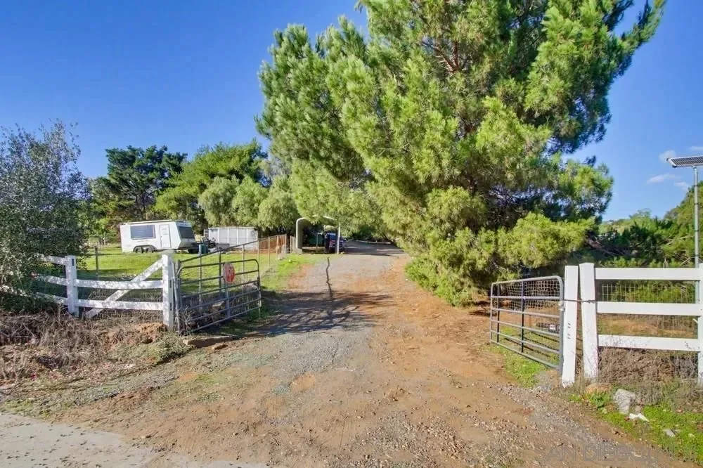 31503 Stardust Lane, Valley Center, California, United States. - Photo 43