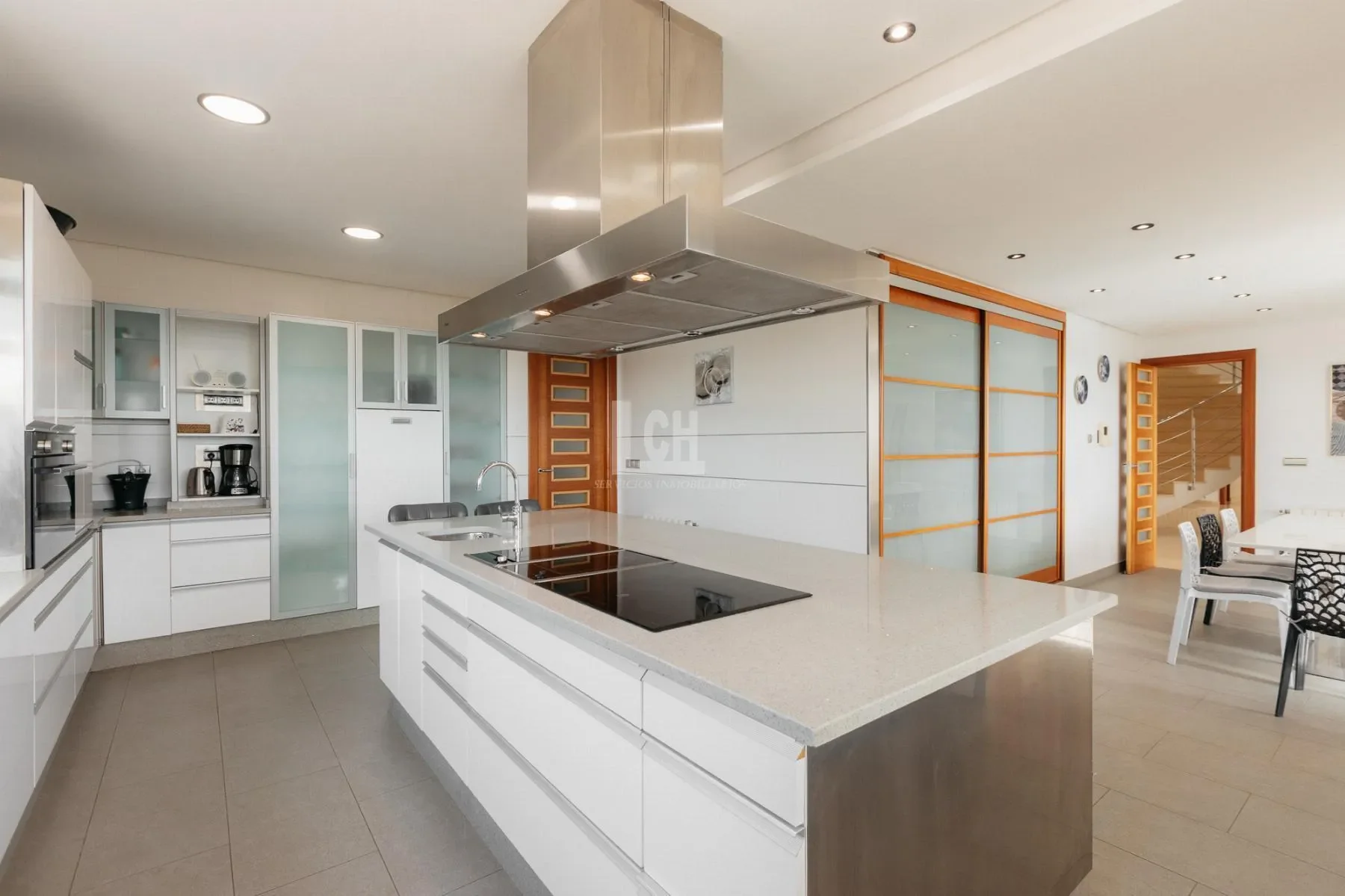 46900 Torrent, Valencia, Spain, Torrent, Valencian Community, Spain. - Photo 6