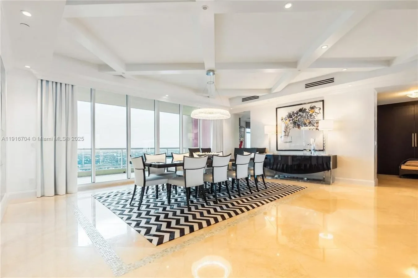 2100 N Ocean Boulevard 30A, Wilton Manors, Florida, United States. - Photo 2