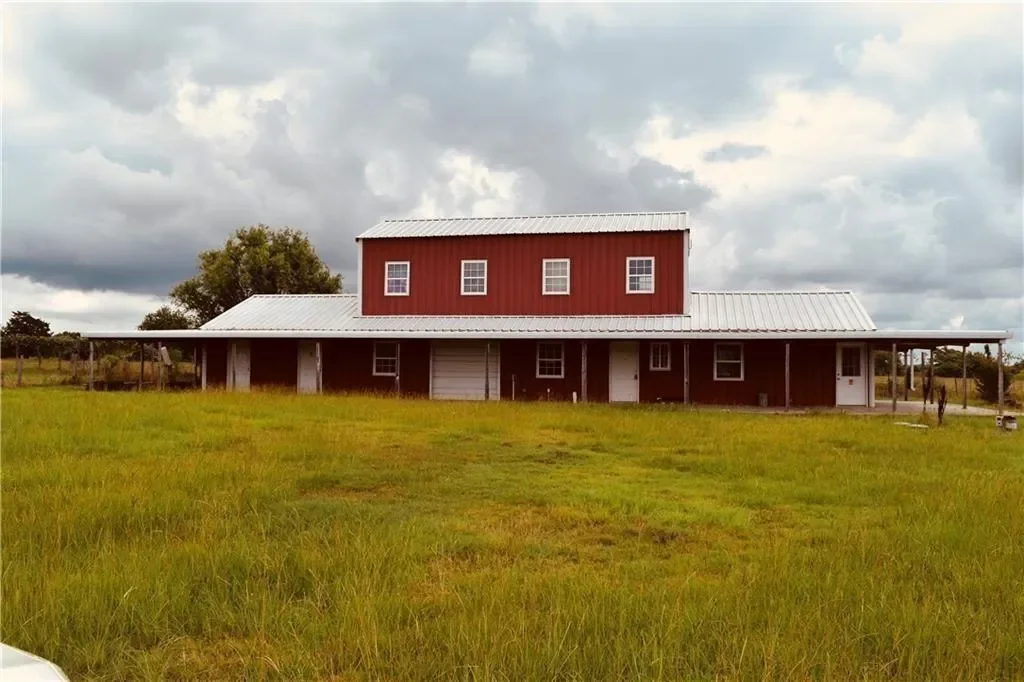 1409 Antioch RD, Paige, Texas, United States. - Photo 3