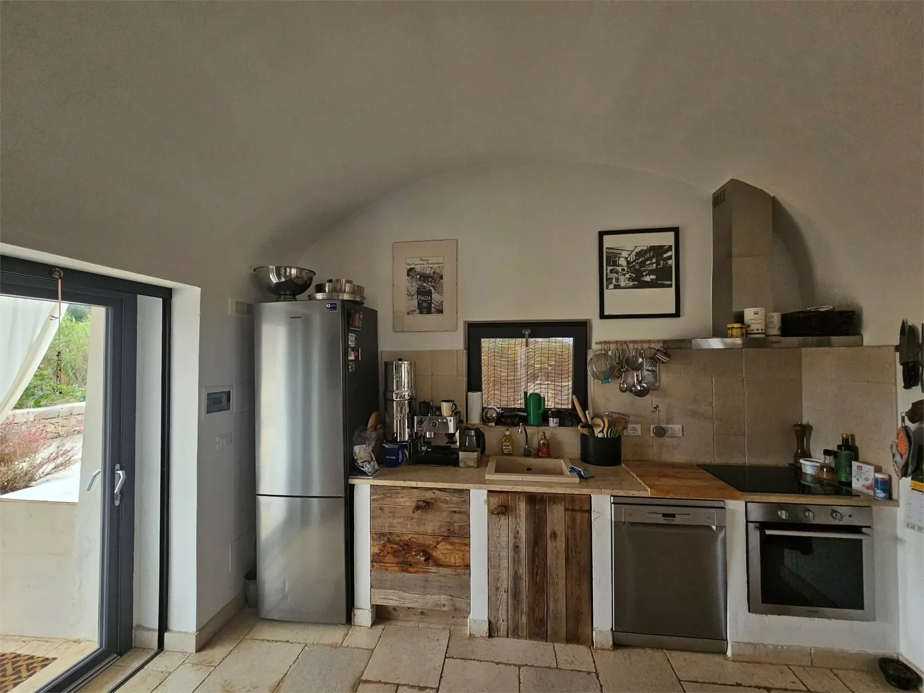 Gallery photo 2