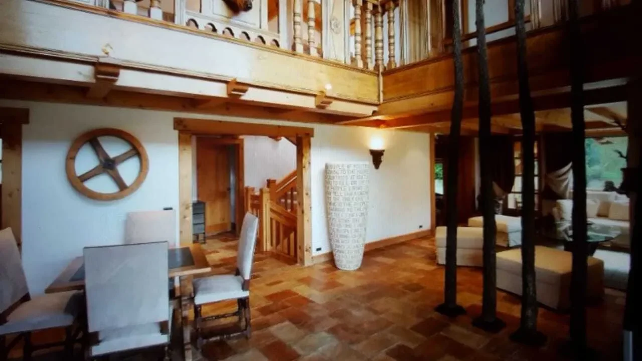 Gallery photo 1