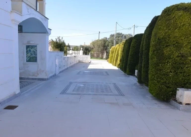 Kalyvia Thorikou, Attica, Greece. - Photo 2