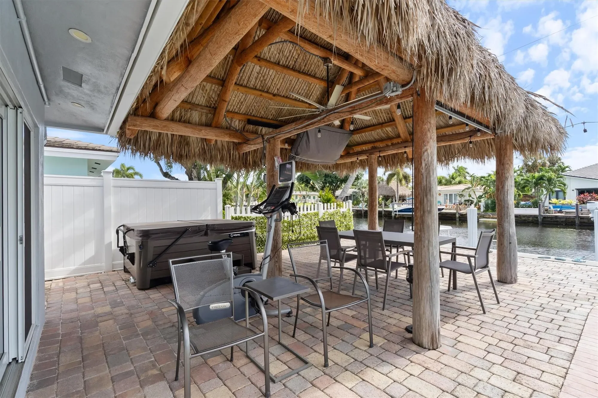 370 SE 3rd Ct, Pompano Beach, Florida, United States. - Photo 26