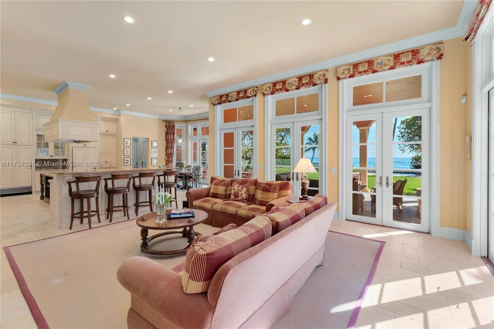 1091 Hillsboro Mile, Hillsboro Beach, Florida, United States. - Photo 9