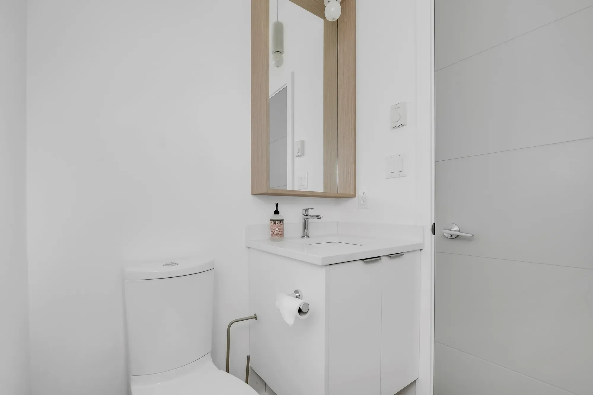 38447 Buckley Avenue 4, Squamish, British Columbia, Canada. - Photo 11