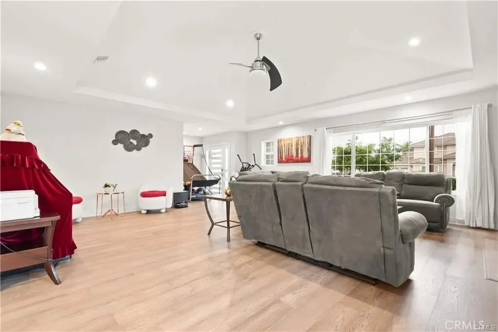 6770 Oak Avenue, Arcadia, California, United States. - Photo 3
