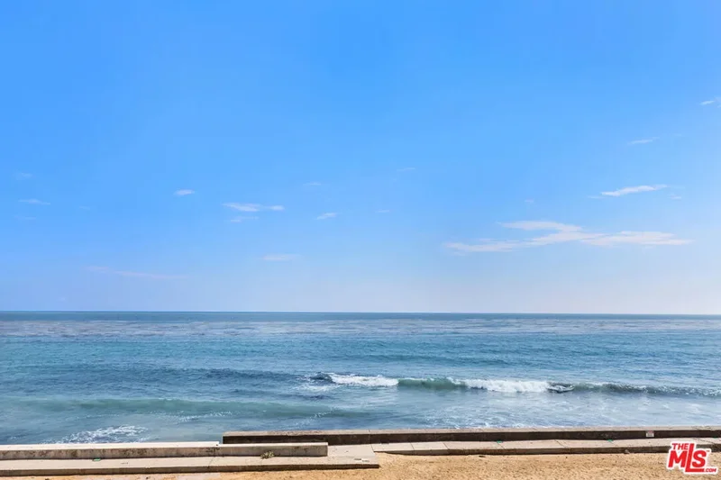 11924 WHITEWATER Lane, Malibu, California, United States. - Photo 17