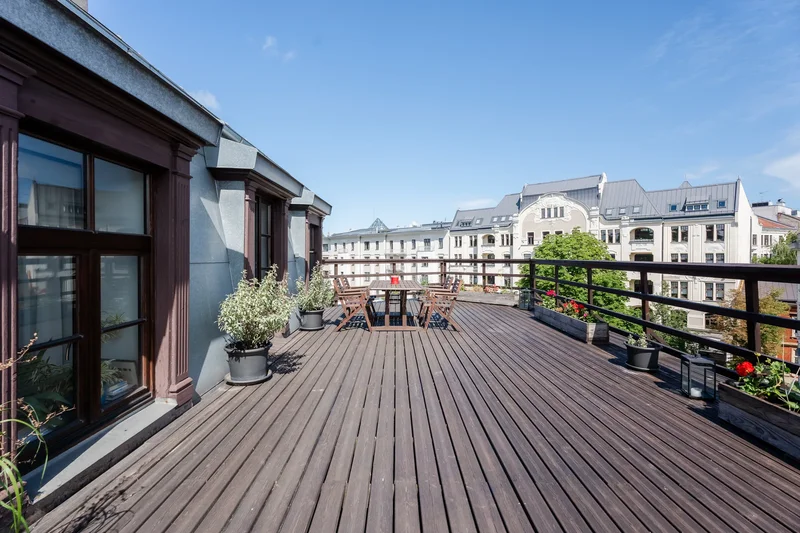 Apartment With Large Terrace In Riga