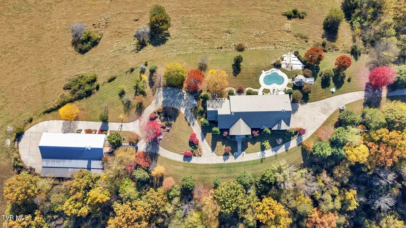 215 Lick Hollow Road, Greeneville, TN 37743, Greeneville, Tennessee, United States. - Photo 8