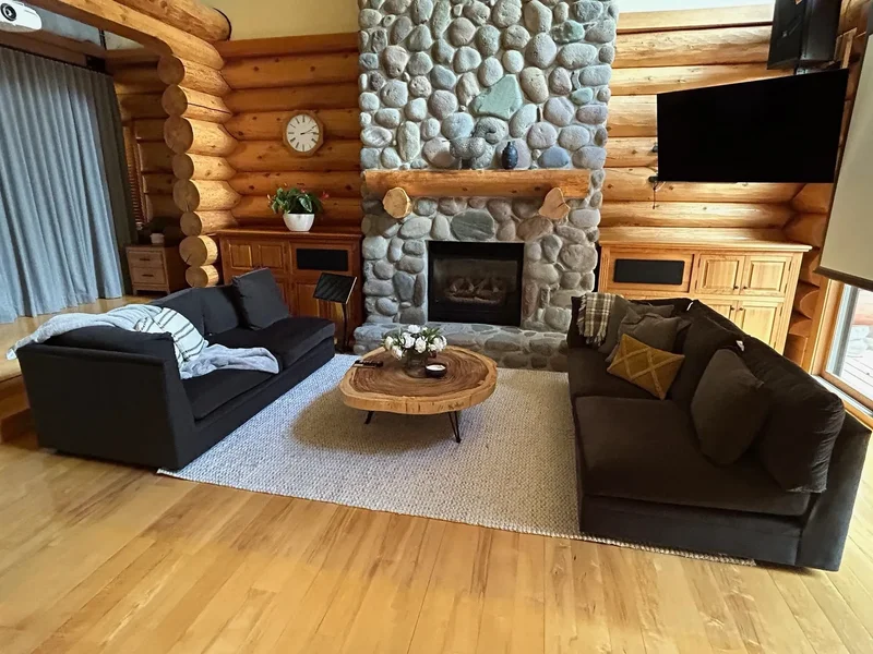 6361 Fairway Drive, Whistler, British Columbia, Canada. - Photo 15