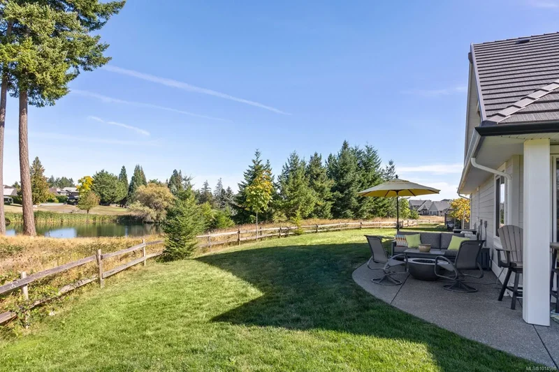 1444 Crown Isle Dr 106, Courtenay, British Columbia, Canada. - Photo 26