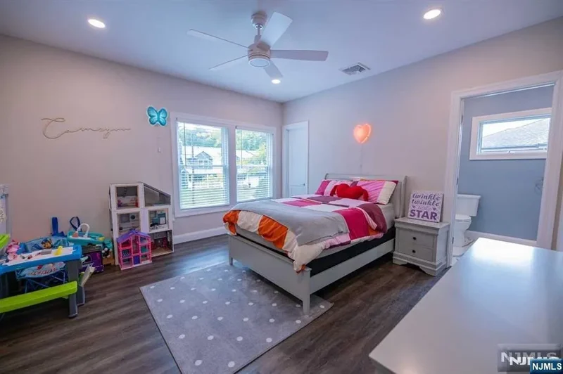 362 Harrison Street, Paramus, NJ 07652, Paramus, New Jersey, United States. - Photo 35