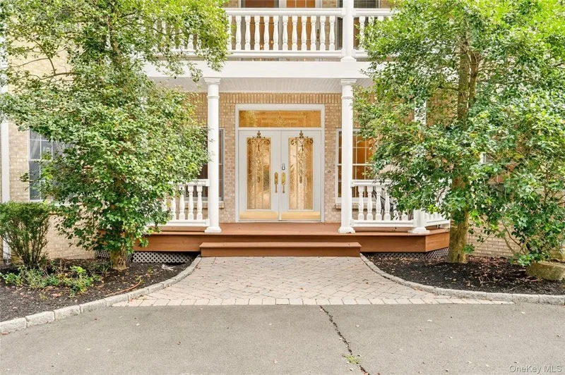 Secluded Elegance in Historic Stony Point