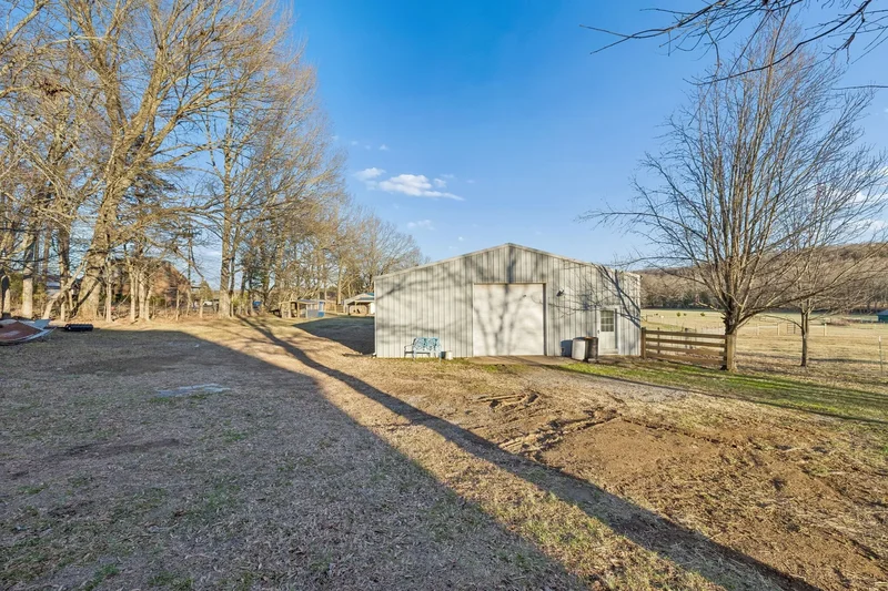 5205 SE Tater Peeler Rd, Lebanon, Tennessee, United States. - Photo 20