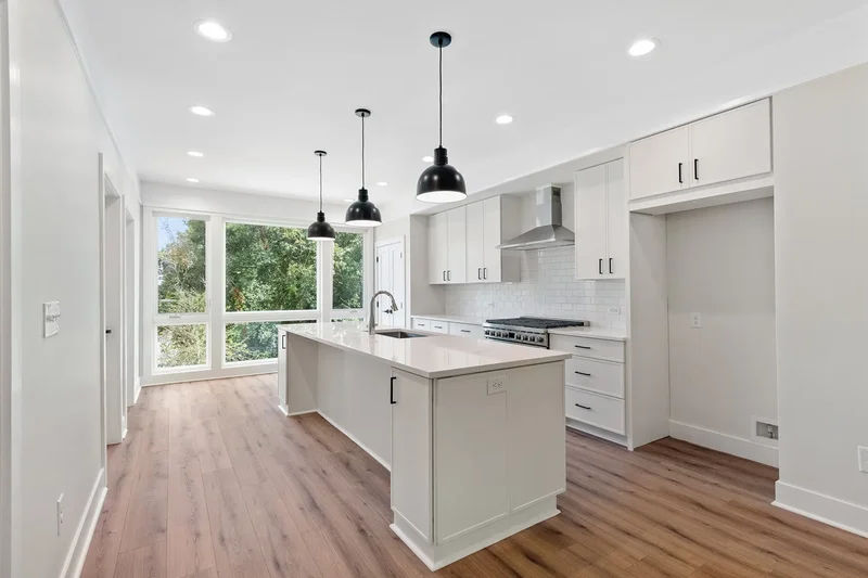 622 Bellemeade Avenue NW No. 3, Atlanta, GA 30318, Atlanta, Georgia, United States. - Photo 46