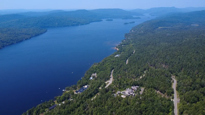 Ch. Desmarais, Mont-Tremblant, Quebec, Canada. - Photo 5