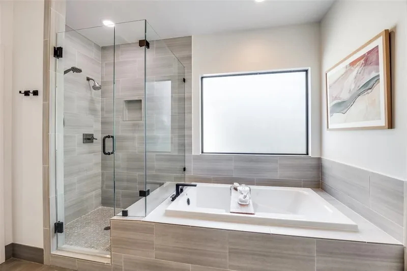 6932 Chantilly Court, Dallas, Texas, United States. - Photo 14