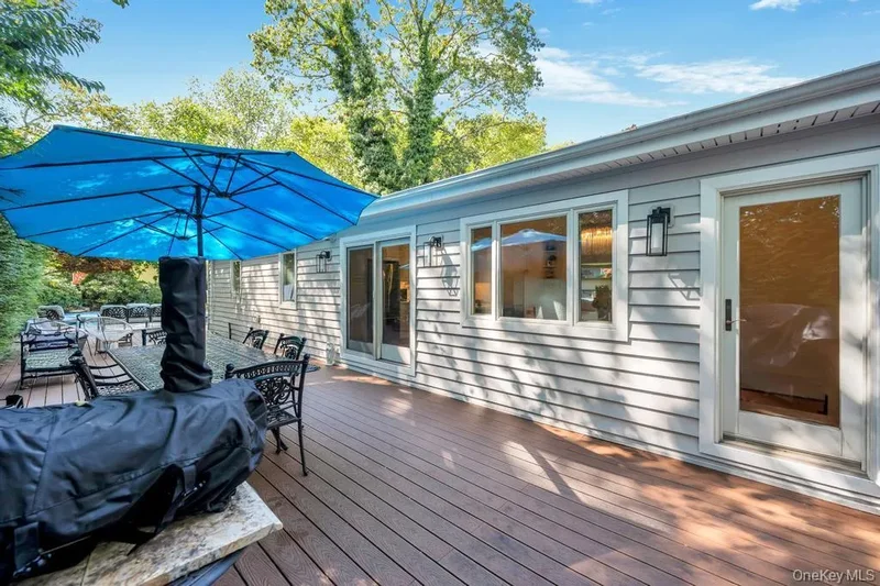 5 Frostfield Place, Melville, NY 11747, Melville, New York, United States. - Photo 27