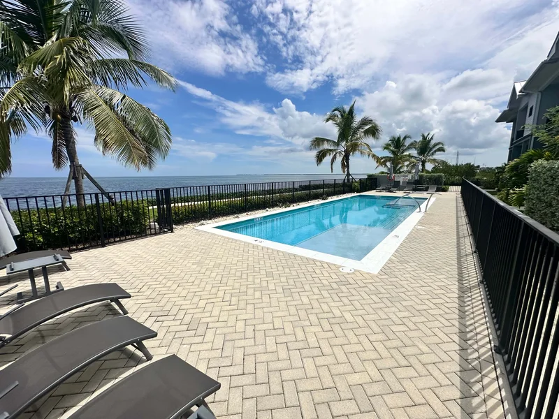 SEAHAVEN OCEANFRONT 3 BED, Spotts, NA, Savannah, Bodden Town, Cayman Islands. - Photo 10