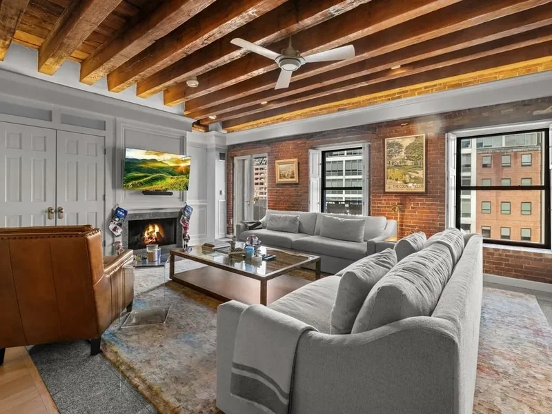 28-32 Atlantic Ave 415-417, Boston, Massachusetts, United States. - Photo 3
