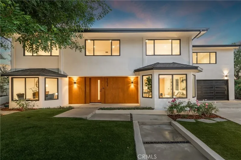 23534 Aetna St, Woodland Hills, CA 91367, Los Angeles, California, United States. - Photo 19