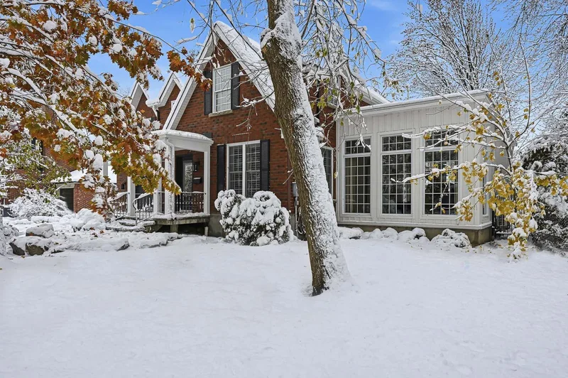 220 Rue Jean-Béliveau, Longueuil, Quebec, Canada. - Photo 6