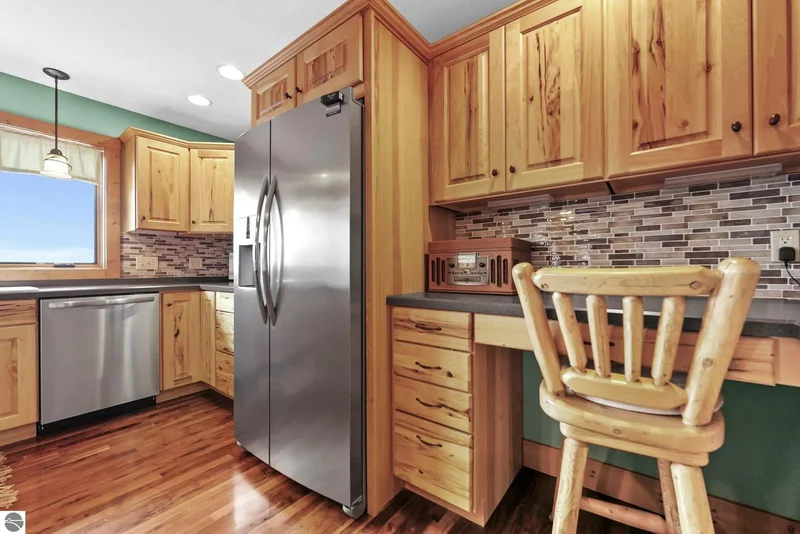 11660 Indian Road, Kewadin, MI 49648, Elk Rapids, Michigan, United States. - Photo 8