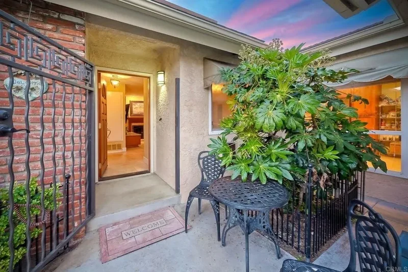 4410 Charger Boulevard, San Diego, CA 92117, San Diego, California, United States. - Photo 30