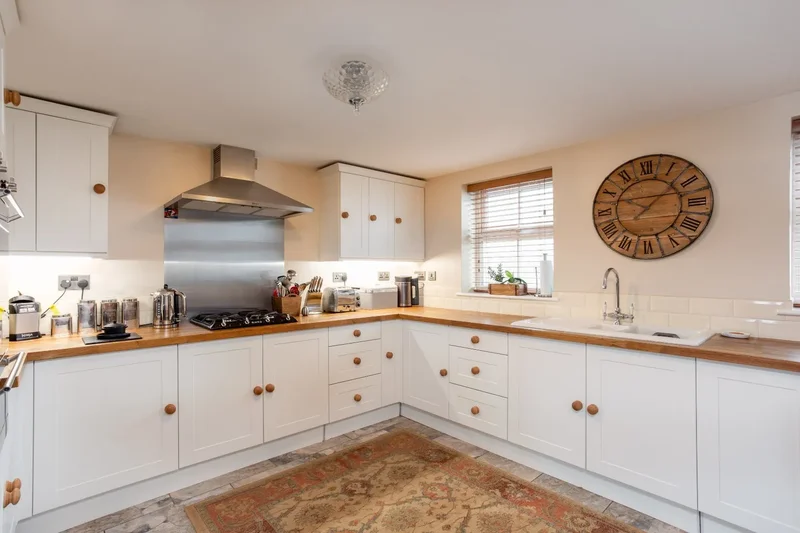 87 High Street, Bempton, Bempton, England, United Kingdom. - Photo 27