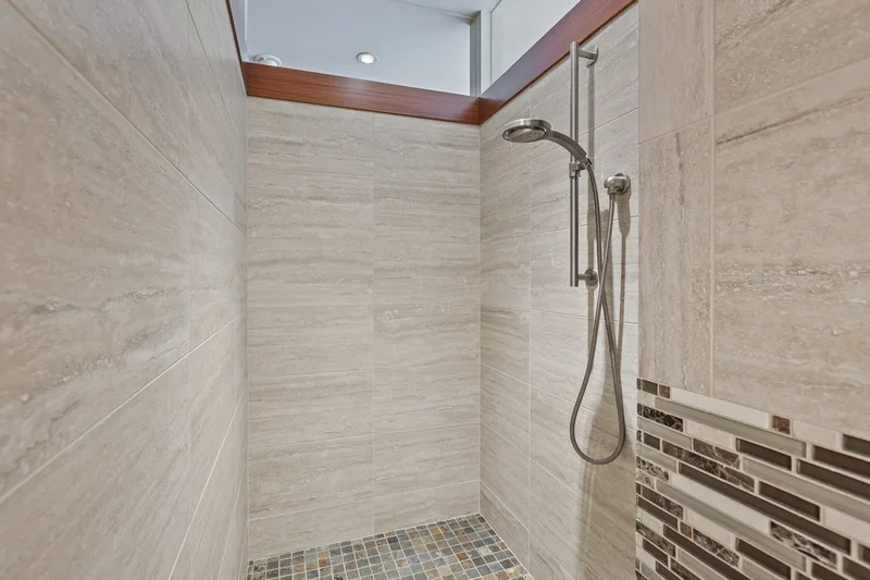 2051 S Island Green Dr, Coeur d'Alene, ID 83814, Coeur d'Alene, Idaho, United States. - Photo 39