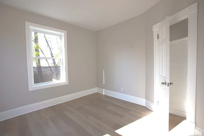 31 Florence Street, New Britain, Connecticut, United States. - Photo 10