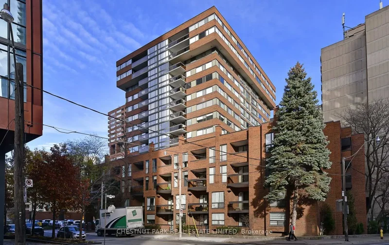 606 - 15 Mcmurrich Street, Toronto, Ontario, Canada. - Photo 1