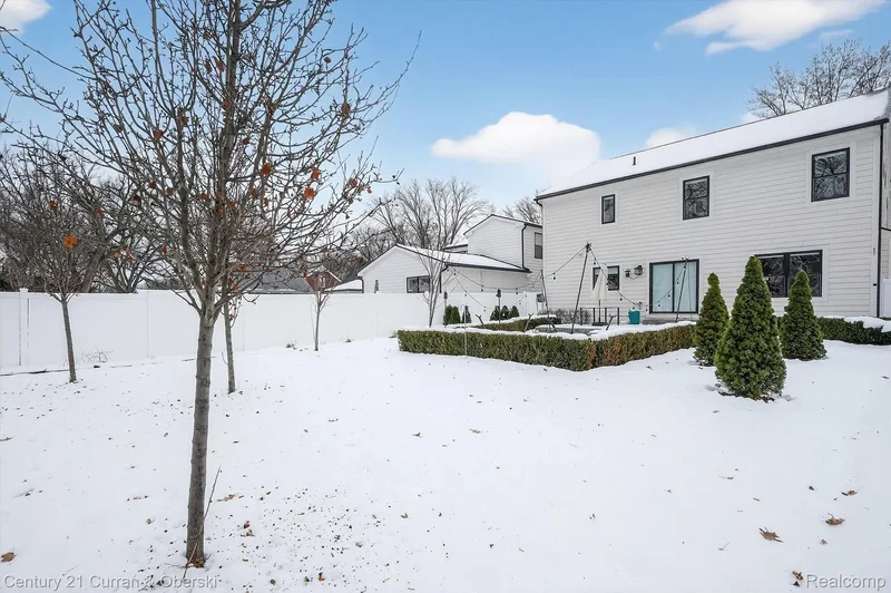 2217 N Wilson Avenue, Royal Oak, MI 48073, Royal Oak, Michigan, United States. - Photo 47