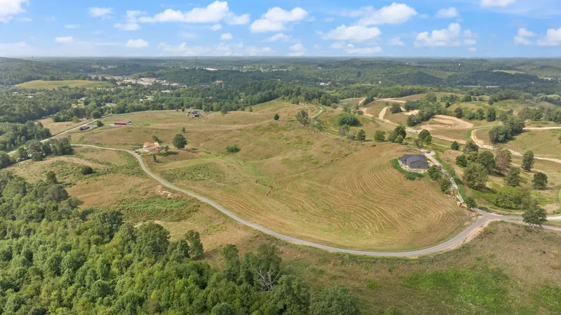 165 Pittsburg Landing Rd, London, KY 40741, London, Kentucky, United States. - Photo 24