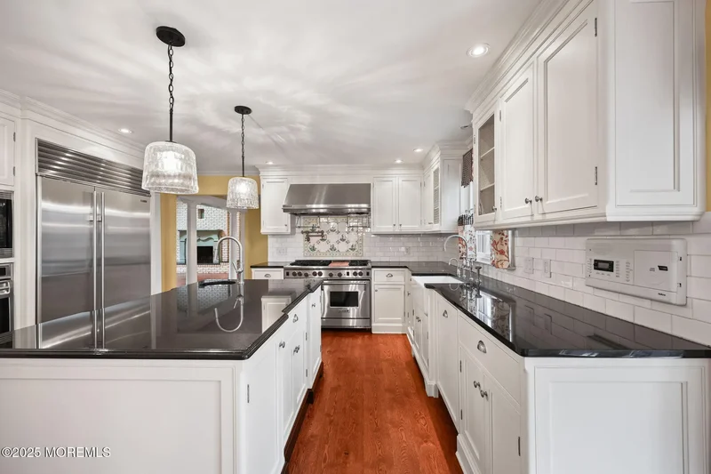 41 Thomas Drive, Manalapan, NJ 07726, Manalapan Township, New Jersey, United States. - Photo 27