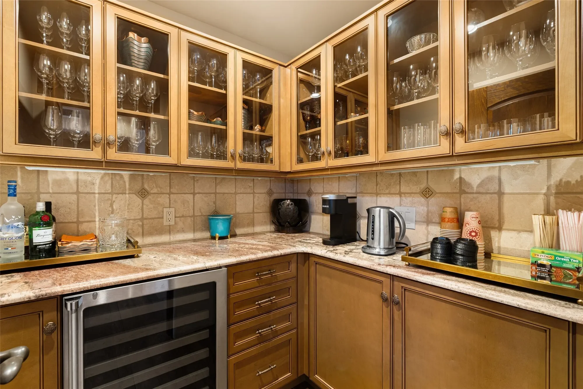 15 Calle Ojitos, Santa Fe, NM 87506, Santa Fe, New Mexico, United States. - Photo 14
