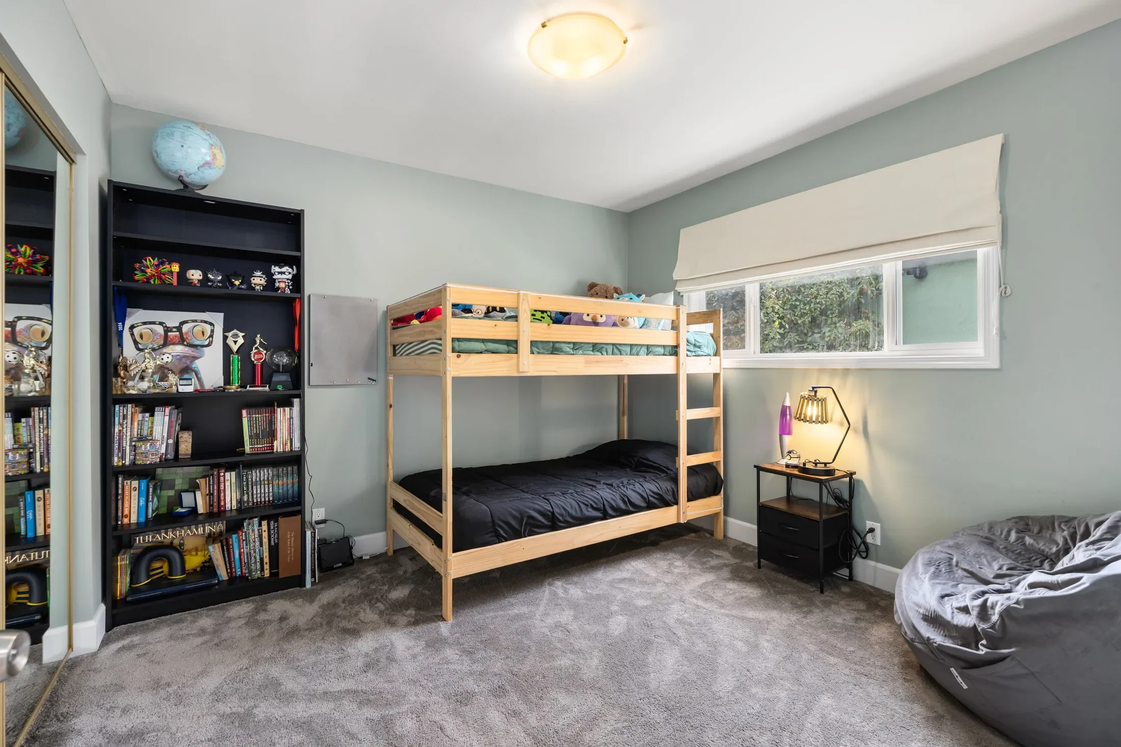 16600 Gilmore Street, Van Nuys, CA 91406, Los Angeles, California, United States. - Photo 8