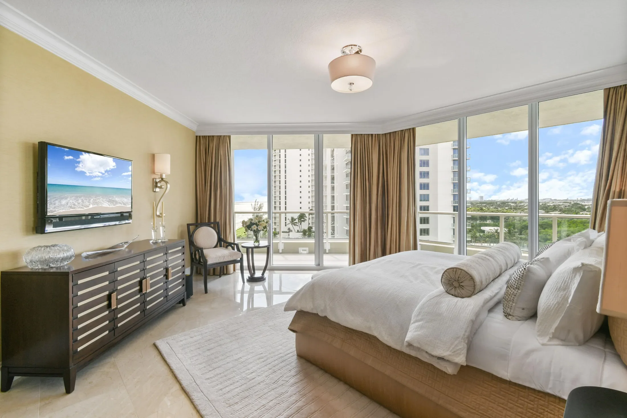 5050 N Ocean Drive 703, Riviera Beach, Florida, United States. - Photo 9
