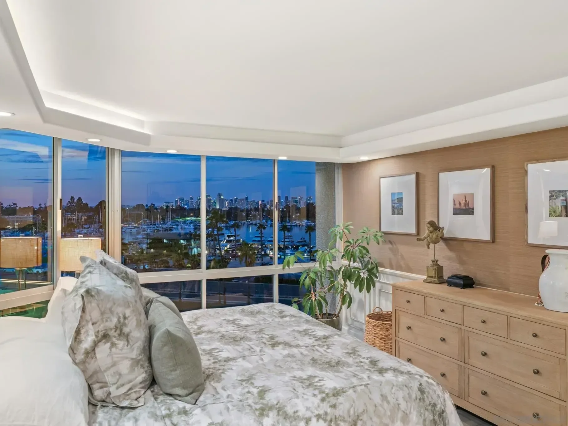 1750 Avenida Del Mundo, Coronado, California, United States. - Photo 24