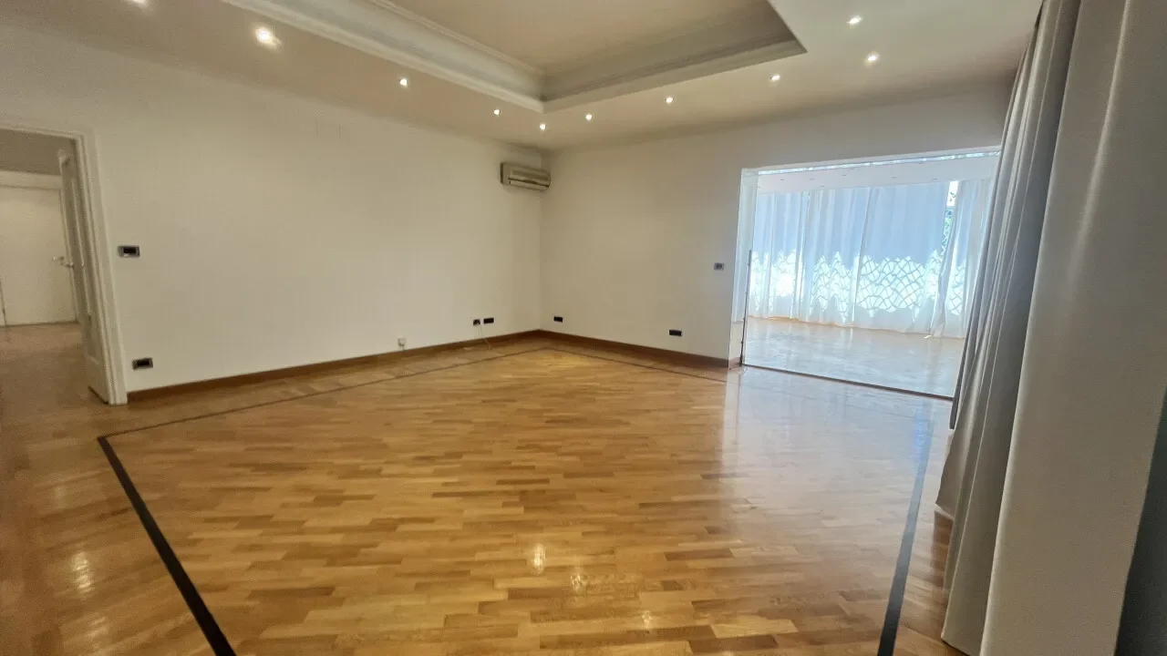 Gallery photo 4