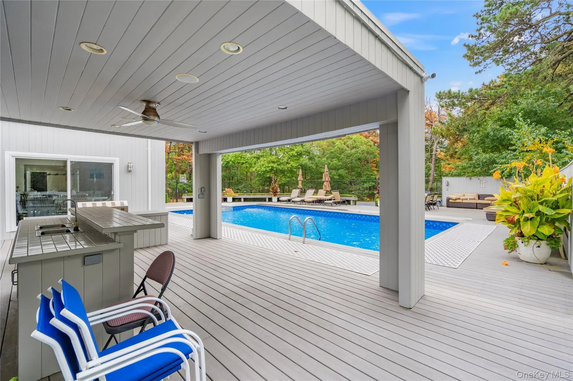 9 Peacock Path, East Quogue, NY 11942, East Quogue, New York, United States. - Photo 30