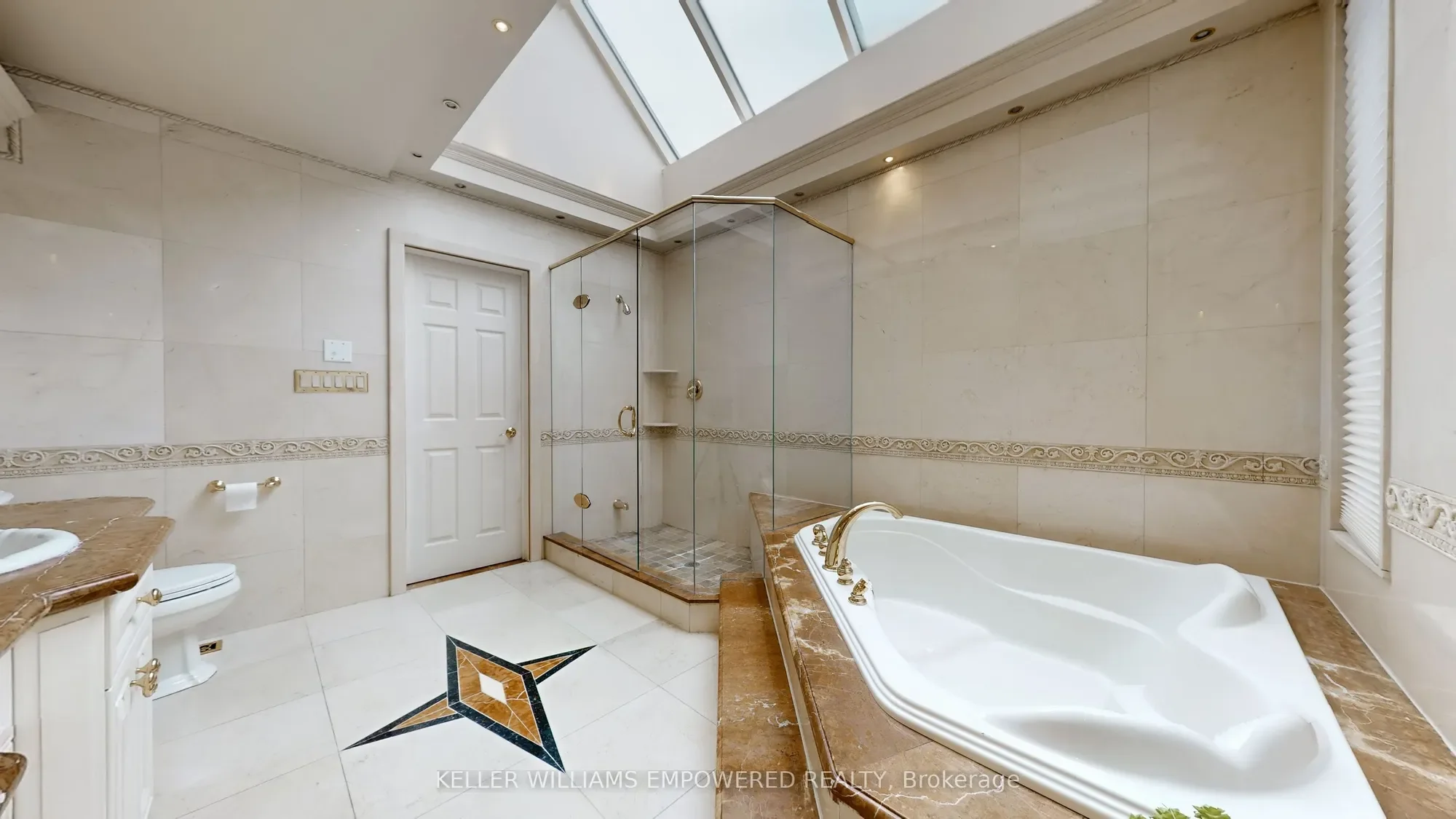 788 Woodland Acres Crescent, Vaughan, ON L6A 1G2, Vaughan, Ontario, Canada. - Photo 32