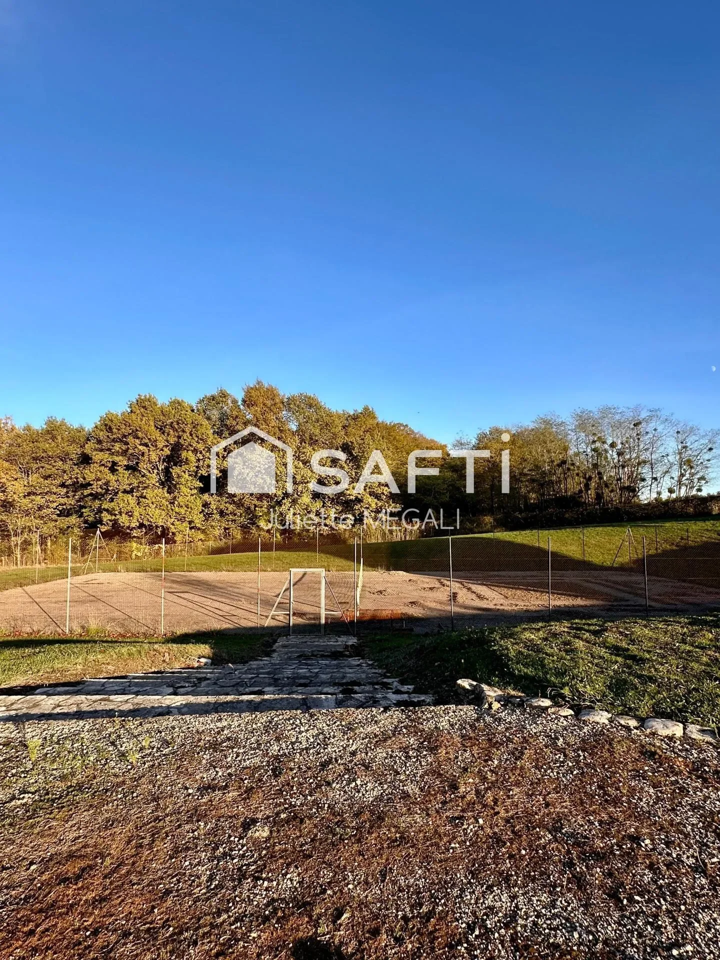 Property photo 11