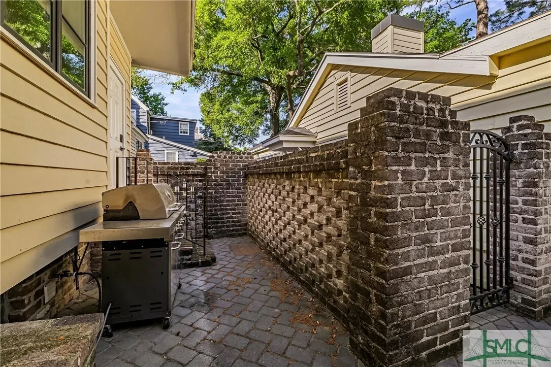 52-56 E Broad Street, Savannah, Georgia, United States. - Photo 37