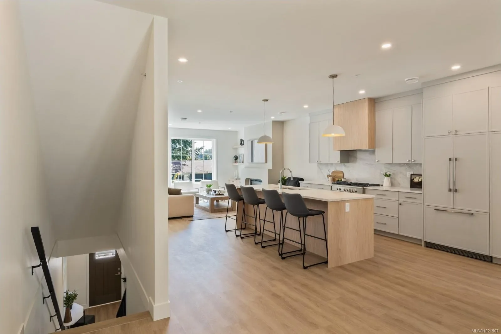 2770 Vantilburg Cres 102, Langford, British Columbia, Canada. - Photo 10